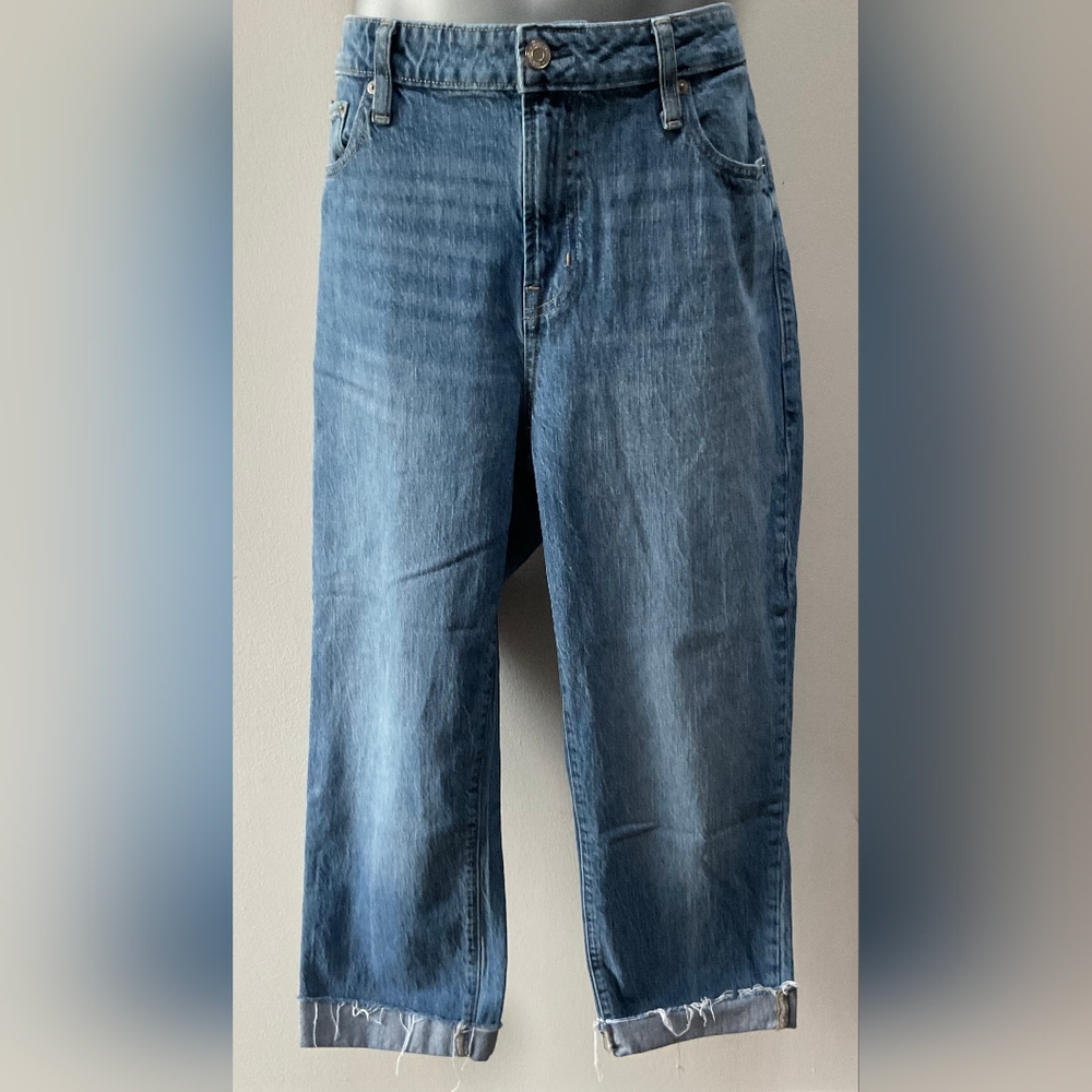 GAP Women's "Universal Slim Boyfriend Jeans" - Picture 2 of 6
